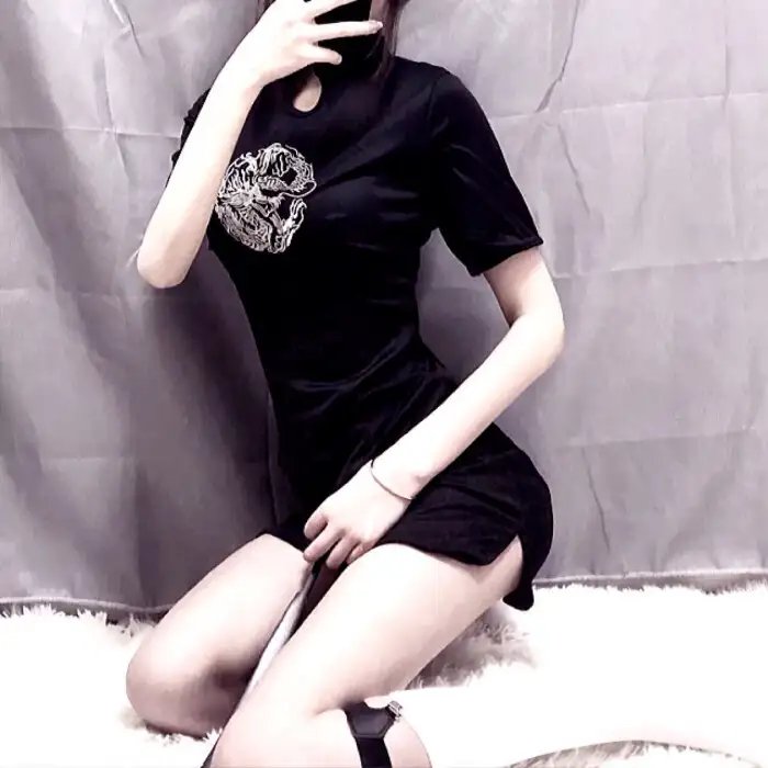 米卡机器人